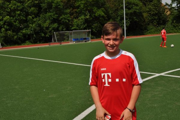 Yeteneğiyle göz dolduruyor