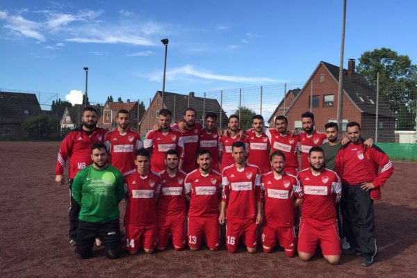 Neuenfelde 1-1’le sezonu açtı