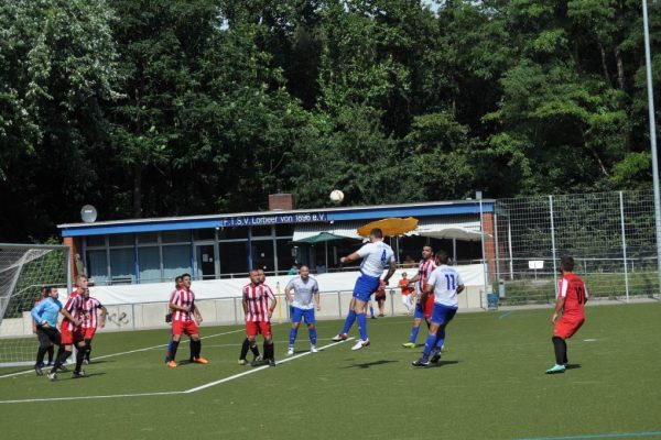 Lider emin adımlarla