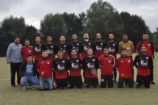 Puansız rakibine 4 attı