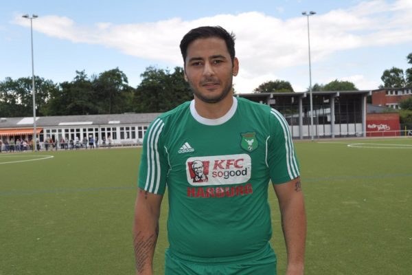 Golleri ile geri döndü