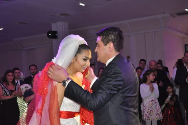 “Masal“ gibi düğün