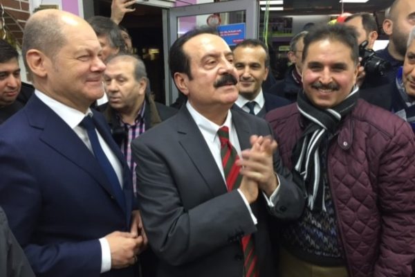 Algan’a “Belediye Başkan”lı kutlama