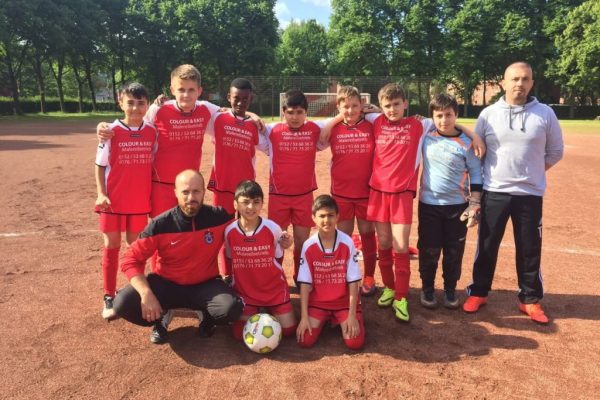 Şimşeklerin gençleri dört attı