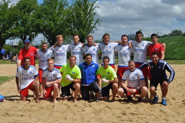 Wilhelmsburg ”Plaj Futbolu”yla şenlendi (Wilhelmsburg freut sich über “Beach Soccer”)
