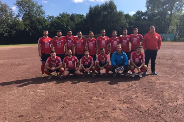 Geesthacht 1’de kaldı