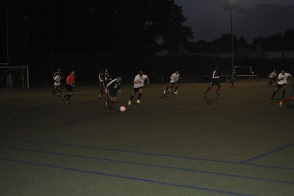 İnter Hamburg “Bahtiyar“ oldu