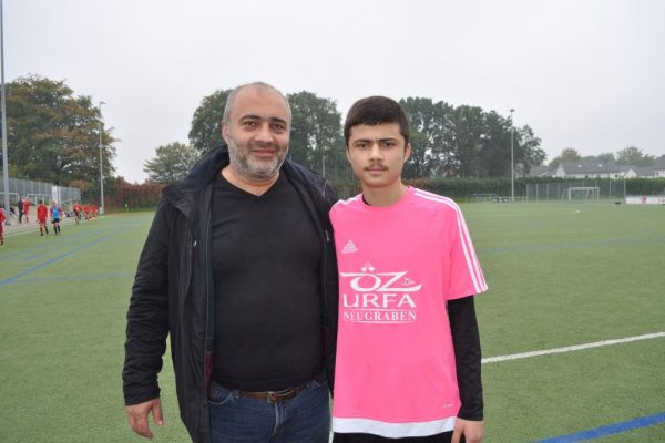 Fuat gelecek vadediyor