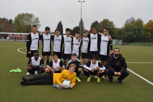 Hazırlık maçında galip-In der Freundschafts-Match-Gewinner