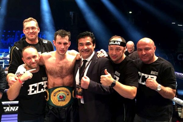 Türk boks kulübünün sporcusu ikinci kez dünya şampiyonu