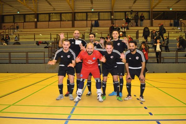 Panthers, yine penaltılarla şampiyon