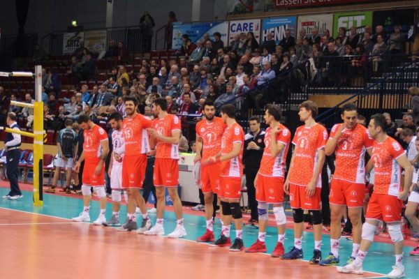 Ziraat Bankası çeyrek finalde