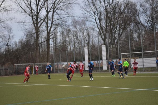 Rot Weiss özel maçta galip