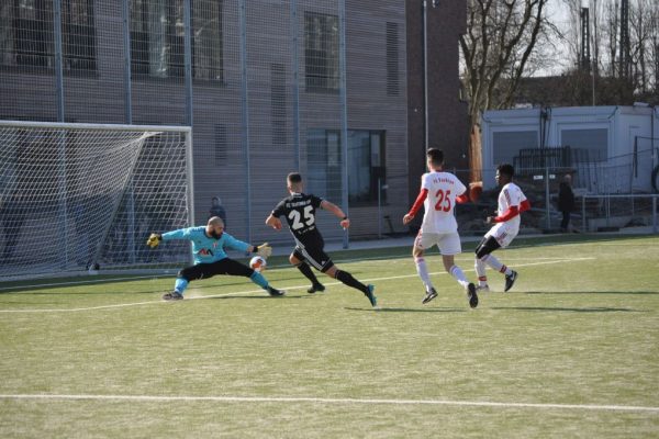 Türkiye gol düellosunu kaybetti