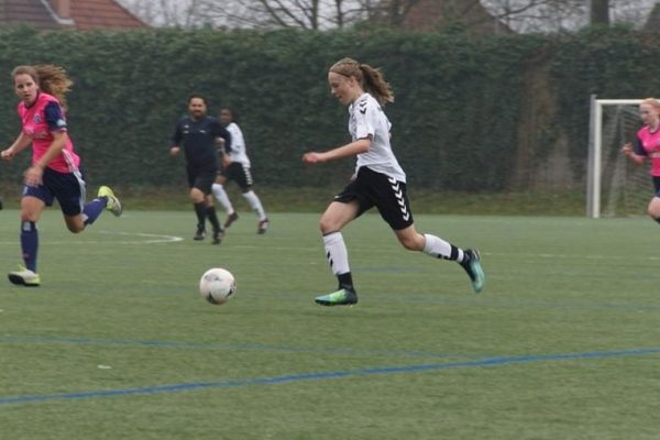 Kızlar finalden oldu