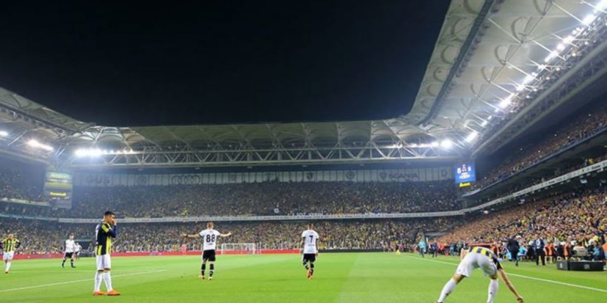 Fenerbahçe, Beşiktaş’ı bekliyor