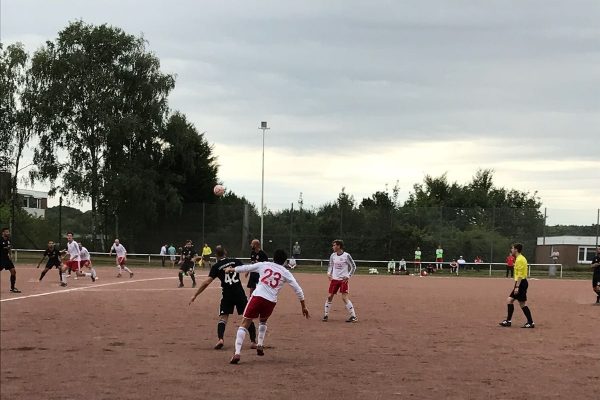 Zonguldakspor lideri devirdi