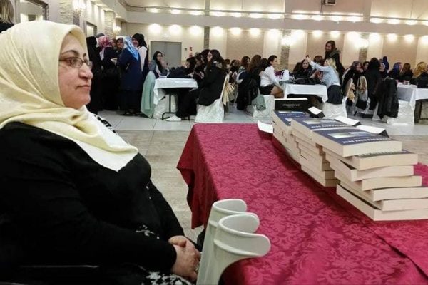 Himaye Önk Kitabıyla „ Engellilerin Sesi „ Oldu.