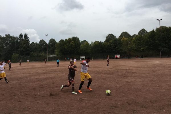 Eidelstedt’in yüzü güldü