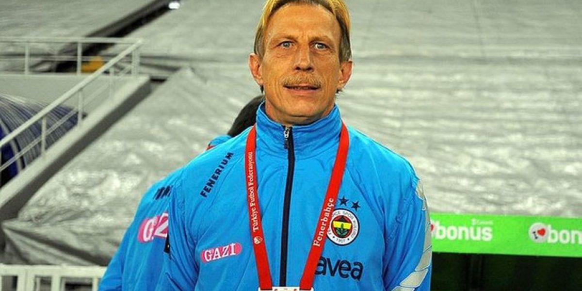 Christoph Daum’dan mesaj var: Fenerbahçe’yi şampiyon yaparım