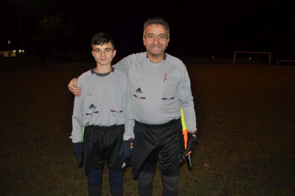 Baba oğul futbol hakemi