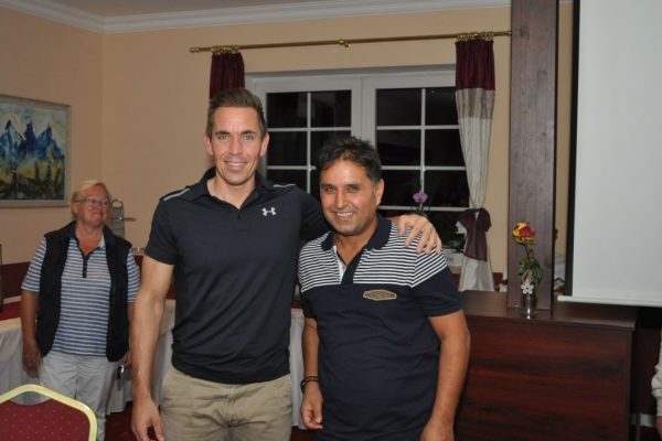 Arnavutluk-Türkiye maçını Tobias Stieler yönetecek