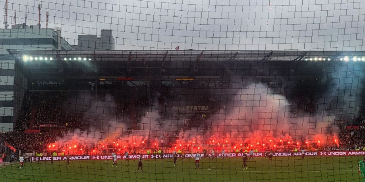 HSV deklassiert St. Pauli – Fans sorgen für Eklat