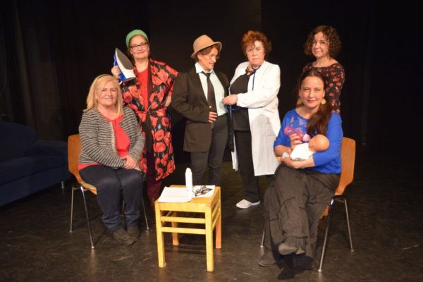 “Hasan Hamile” adlı kadın tiyatrosuyla, 30 Mart 2019 tarihinde sanatseverlerle buluşmaya hazırlanıyor.