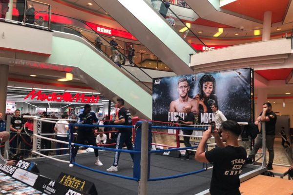 Harburg”da show antreman