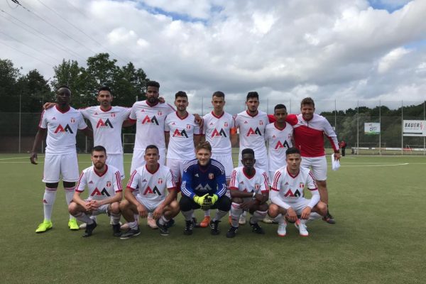 Türkiye’den turnuva yürüyüşü