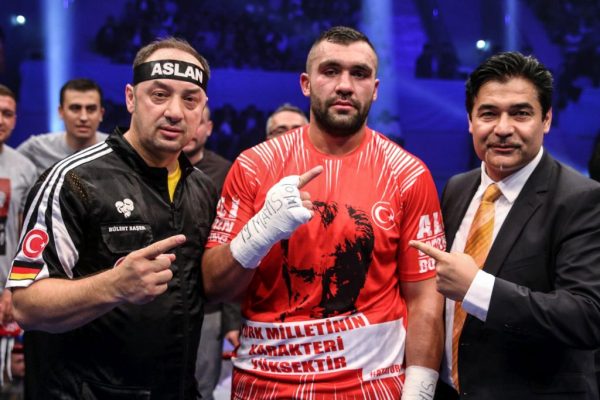 Ali dev maça çıkıyor