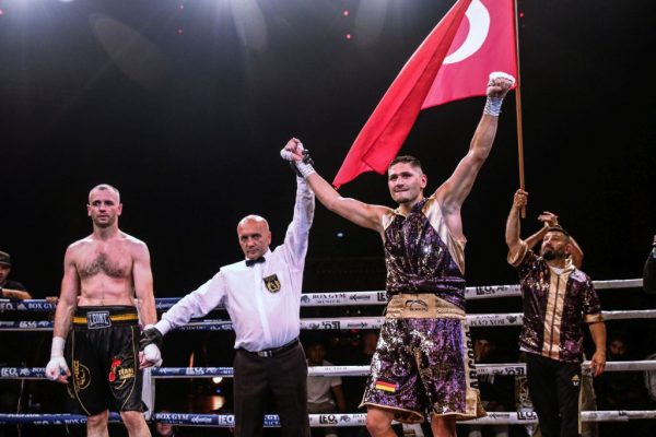 Münih’te çifte zafer yaşadık