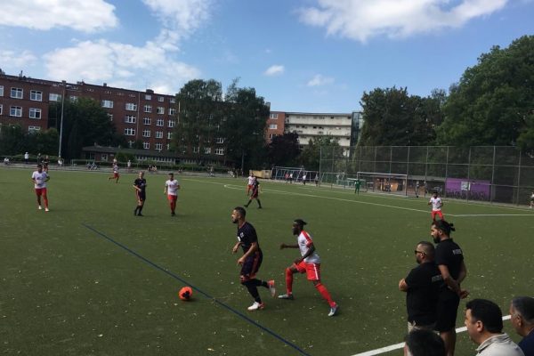 Eidelstedt puansız başladı