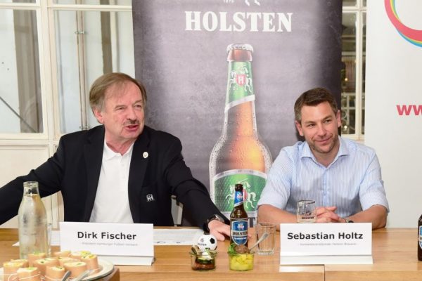 Holsten bleibt am Ball: