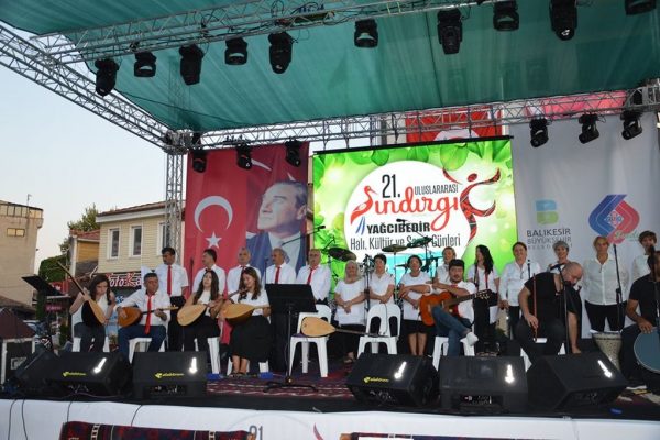 Umuda Türkü 7’den 70’e ”Festival’i Renklendirdiler!!!