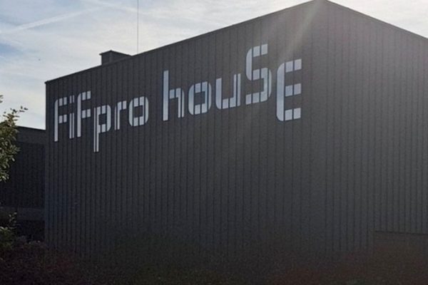 Oyunculara “Türkiye’ye gitmeyin” uyarısı