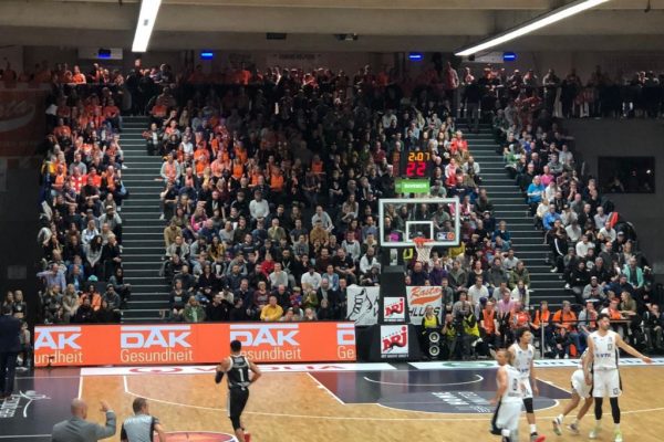 Towers Rastayı elinden kaçırdı…