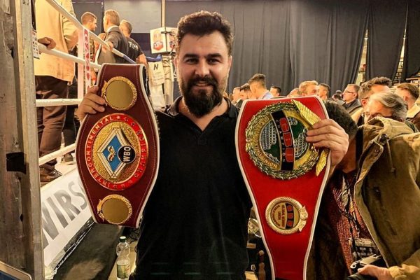 Anthony Joshua ve Kubrat Pulev maçı İstanbul’da olmaz