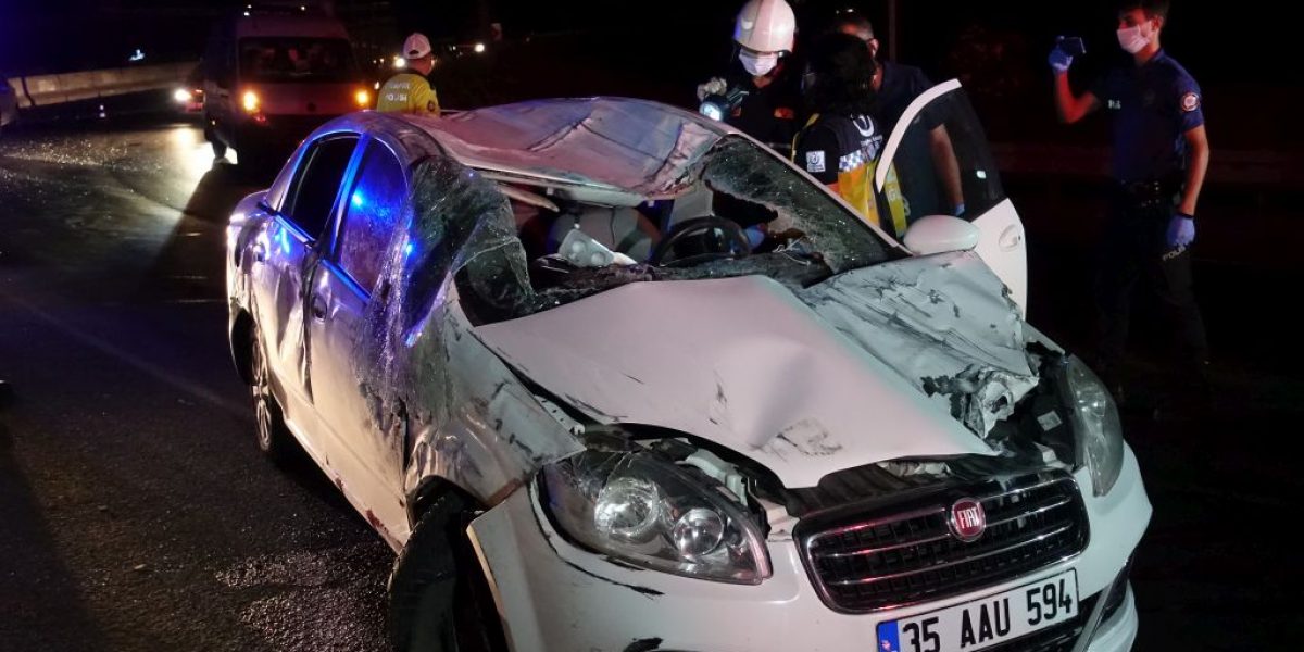 İzmir’de polis memuru trafik kazasında hayatını kaybetti