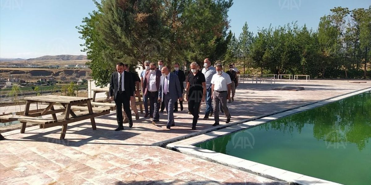 TFF Başkanı Nihat Özdemir, Siirt Özel İdarespor Tesisleri’nde incelemede bulundu