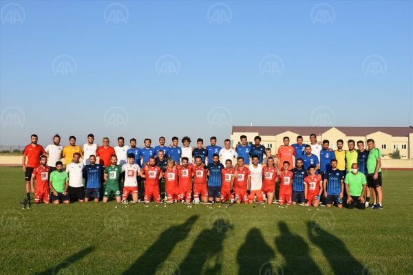 Ankara Demirspor ile Denizli Engelliler Futbol Takımı gösteri maçı yaptı