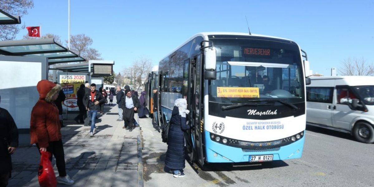 Özel halk otobüsçülerinden “ücretsiz taşımanın sonlandırılması” talep etti