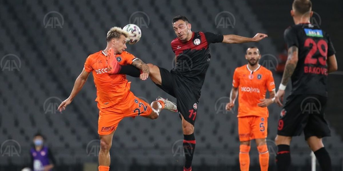 Medipol Başakşehir, 3 maç 3 yenilgi