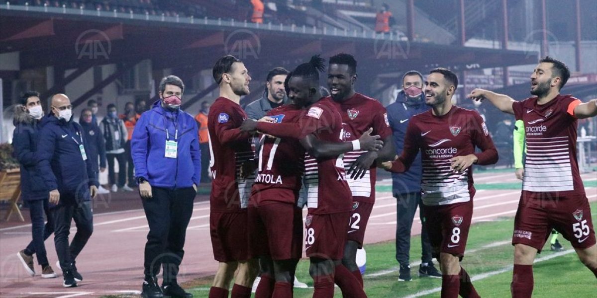 Atakaş Hatayspor: 3 – Büyükşehir Belediye Erzurumspor: 0