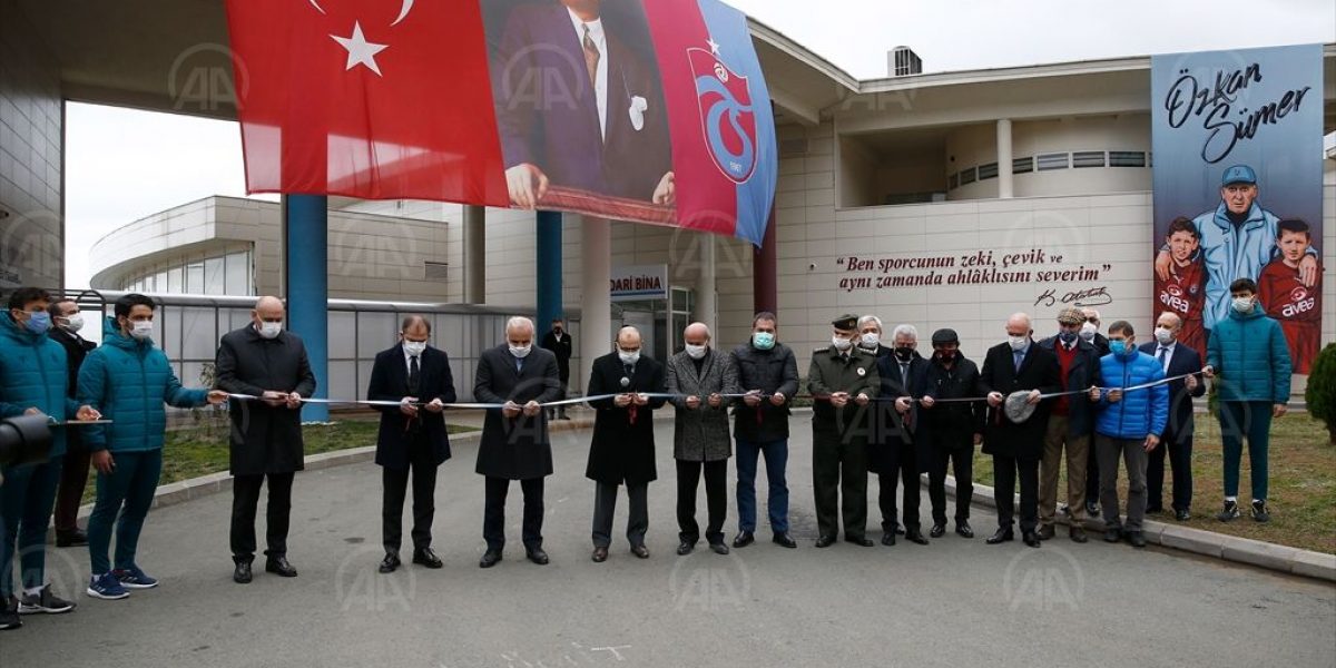 Trabzon’da “Özkan Sümer Futbol Akademisi” açıldı