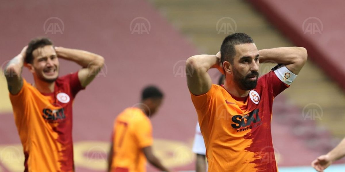 Galatasaray, averajla liderliği kaybetti