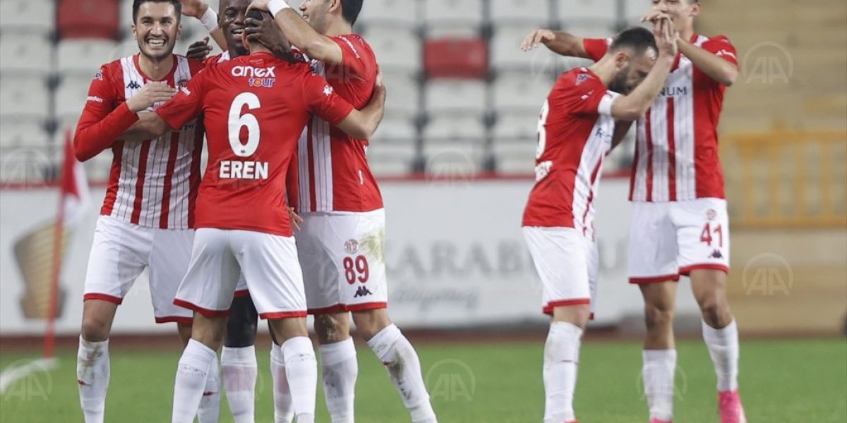 Fraport TAV Antalyaspor: 3 – Fatih Karagümrük: 1