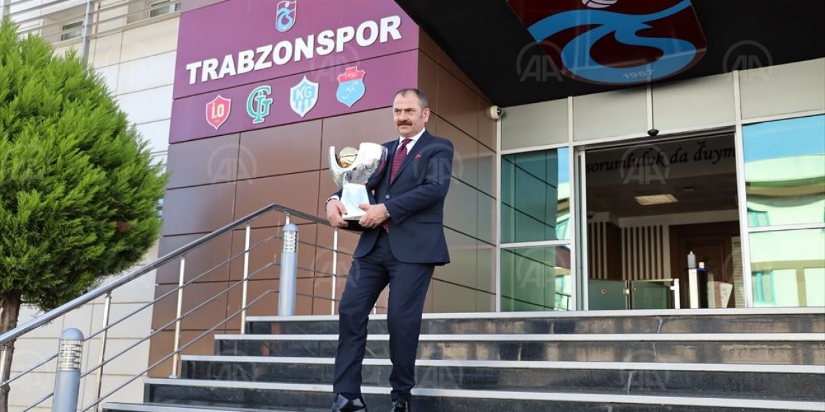 TFF Süper Kupa, Trabzonspor Şamil Ekinci Müzesi’ndeki yerini aldı