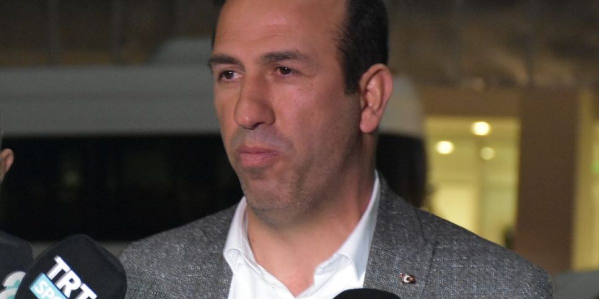Yeni Malatyaspor Kulübü Başkanı Adil Gevrek,”Hakem sahadaydı ama aklı neredeydi bilmiyorum”