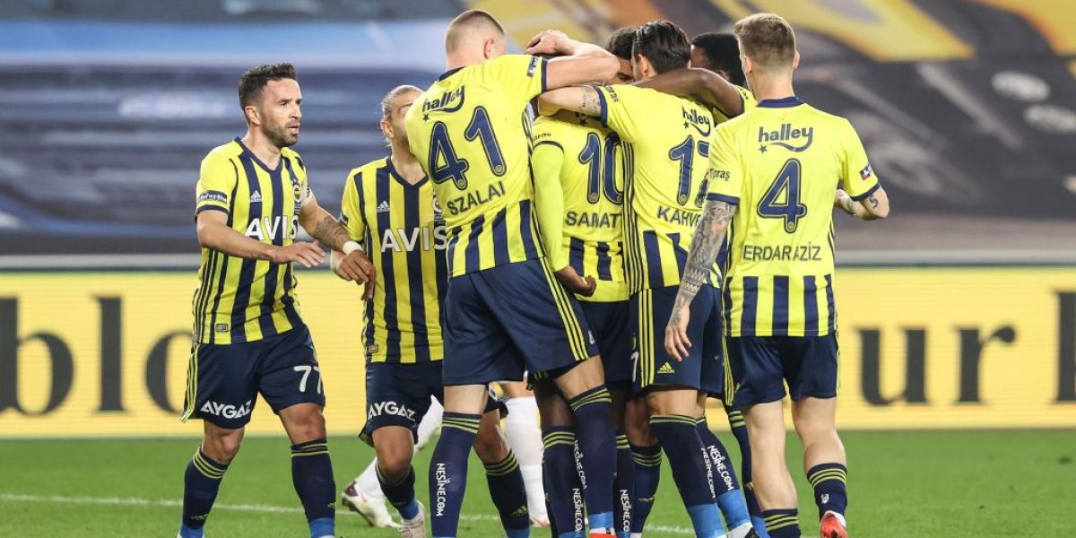 Fenerbahçe, sahasında 65 gün sonra kazandı